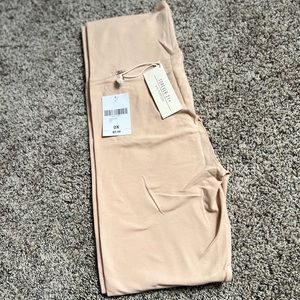 Beige pants Forever 21 NEW WITH TAGS